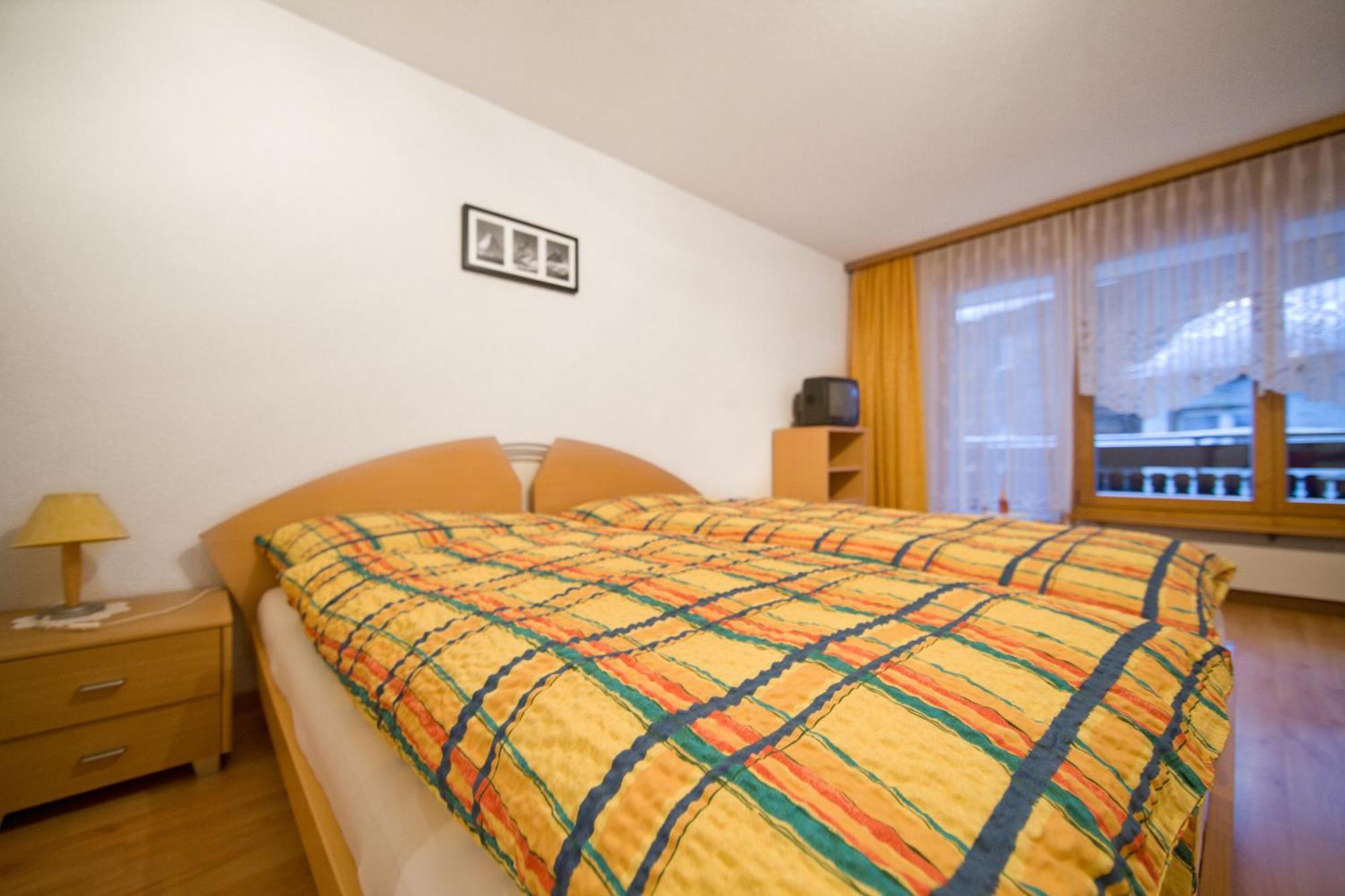 Haus Perelia C Daire Zermatt Dış mekan fotoğraf