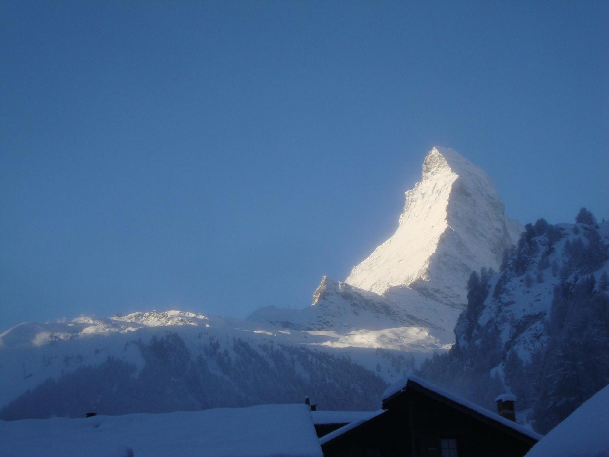 Haus Perelia C Daire Zermatt Dış mekan fotoğraf